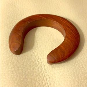 Wooden c-shaped bracelet